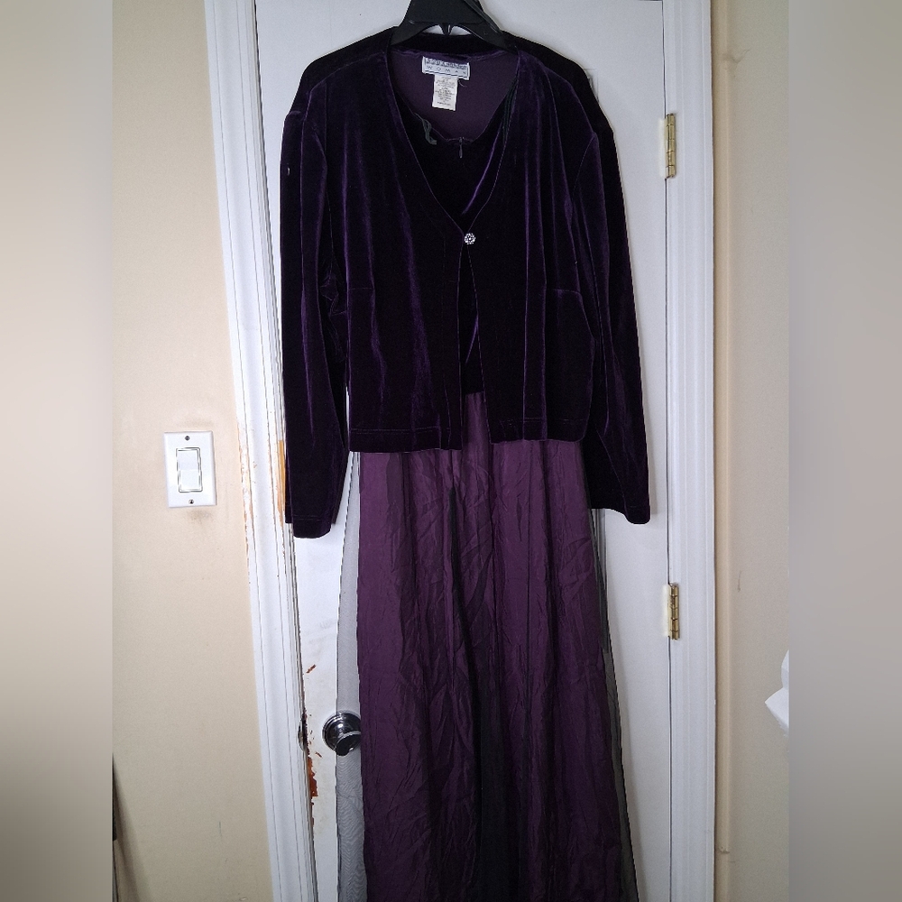 Jessica Howard Deep Purple Velvet Set